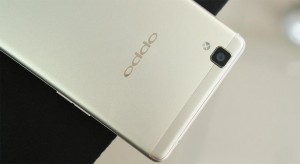 PK Dán Cường Lực OPPO R7