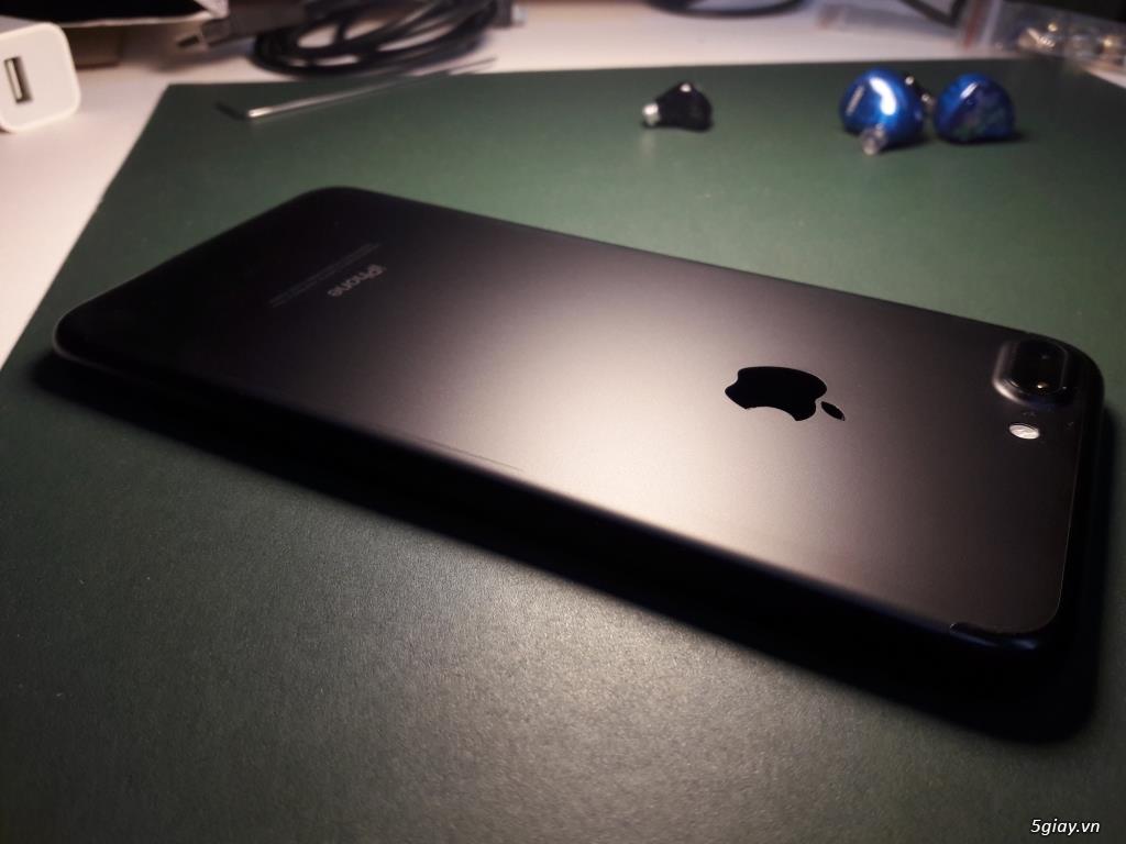PK Ốp iPhone 7 Plus nhám đen VU 